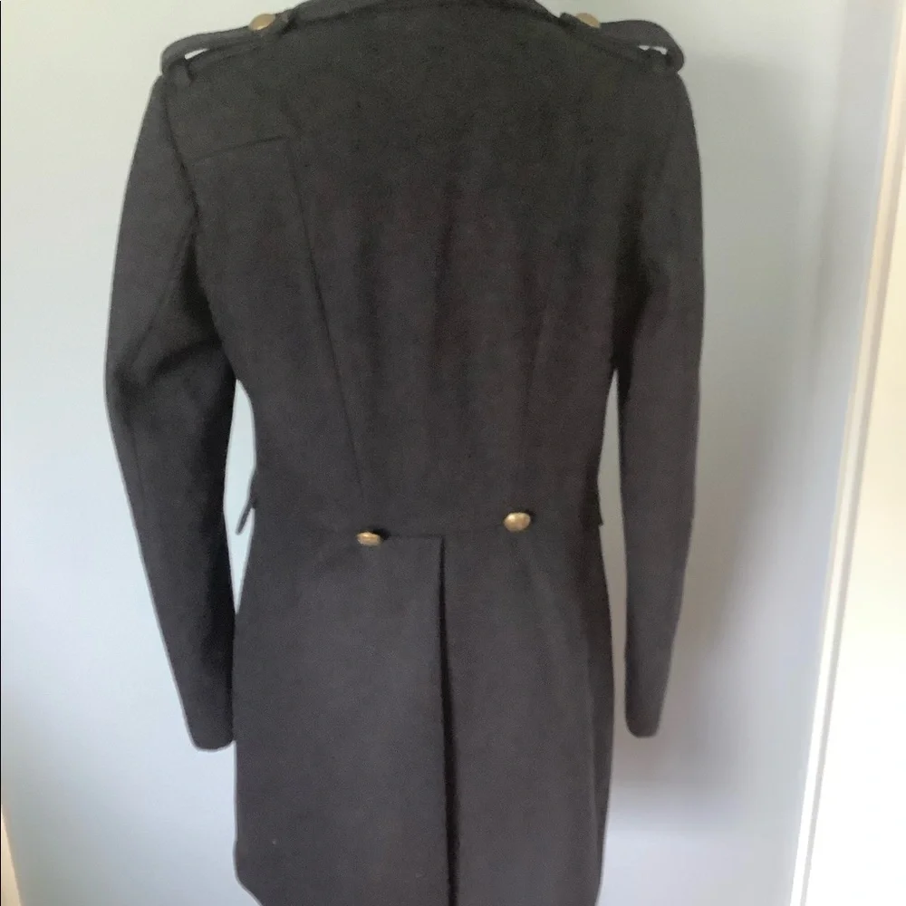 Coat - Picture 2 of 4